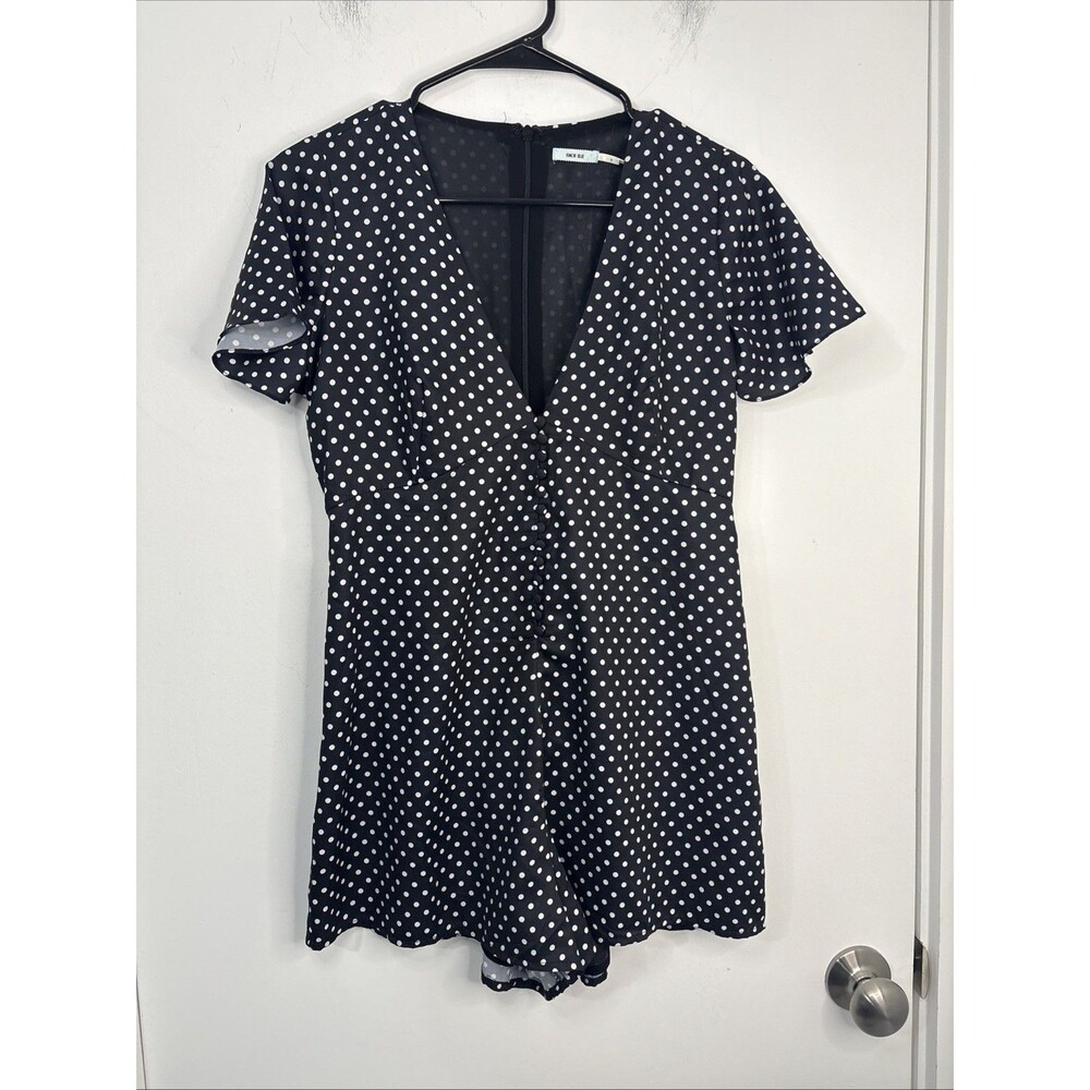 Kimchi Blue Women's Small Romper Black‎ White Polka Dot Short Sleeve Babydoll